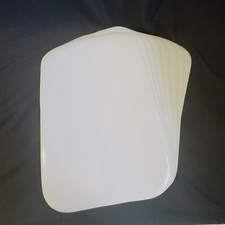 8 White Thick Vinyl Oval Plastic Table Placem...