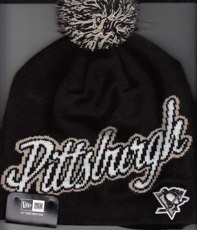 Pittsburgh Penguins NHL New Era black knit cap hat with pom pom NEW NEVER WORN