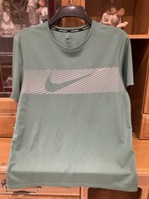 Nike Running Drifit Medium In Green VGC