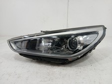 HYUNDAI i30 MK3 2017-20 FRONT LEFT PASSENGER HALOGEN HEADLIGHT 92101-G4030