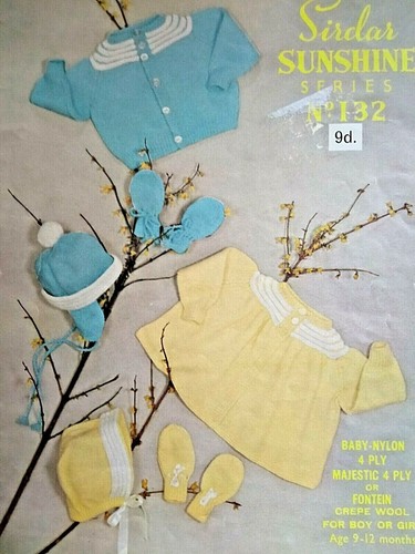 Vintage Strickanleitung*BABYSET**Cardigan*Matinee Mantel*Mütze*Mütze*Fäustlinge**
