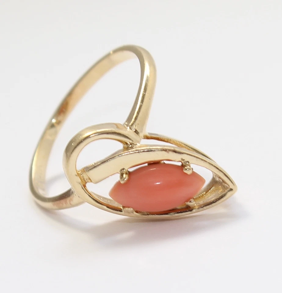 Anillo de mujer con forma de marquesa de oro amarillo de 14k Foto 2 de 4