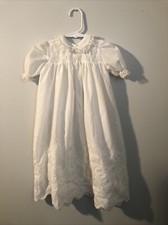 VTG Madonna by Haddad Christening Dress Gown Beautiful Floral Embroidery 0-6M