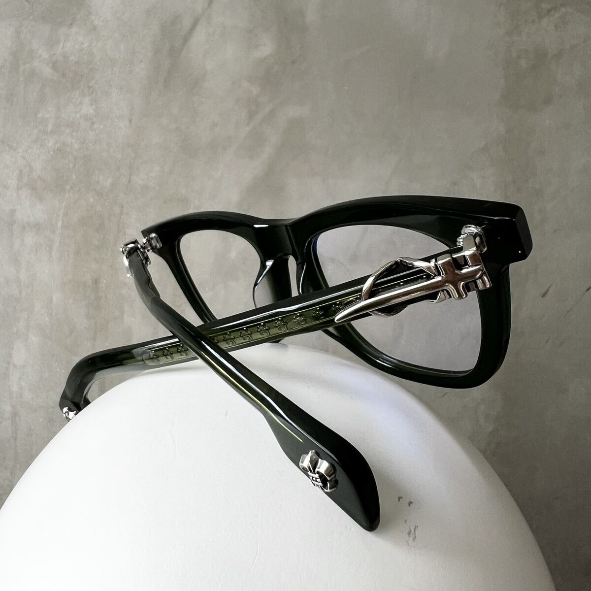 CHROMEHEARTS/ DARK GREEN SILVER FRAME CLASSIC STYLE EYEGLASS CHROMEHEARTS/ DARK GREEN SILVER FRAME CLASSIC STYLE EYEGLASS