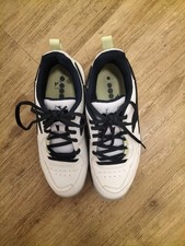 Tennisschuhe Größe 38 für Turnhalle