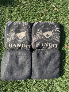 Big D Bandit Queen Cornhole Bags - Set of 4 with pouch - black - ACO