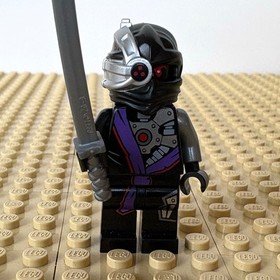 LEGO Ninjago Rebooted: Nindroid Warrior, njo0083, 70728 BATTLE NINJAGO CITY 2014