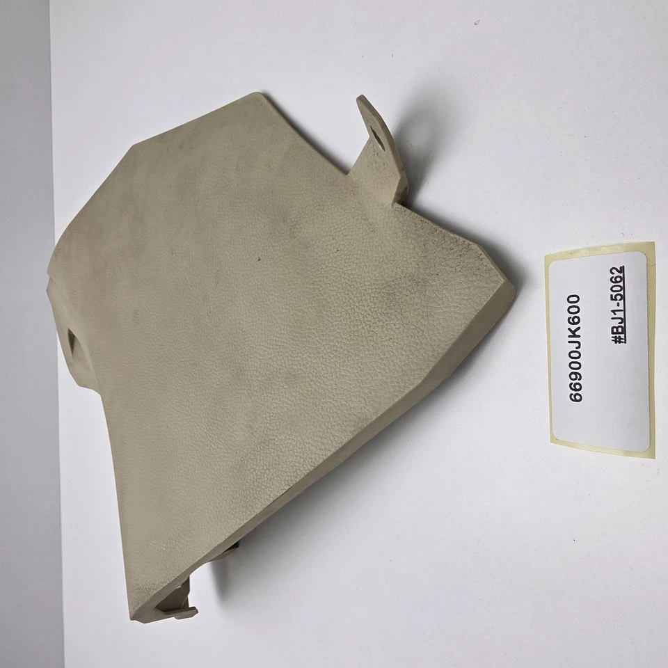 Infiniti Q60 Finisher 2014-2016 lado derecho azul 66900JK600 Foto 4 de 4