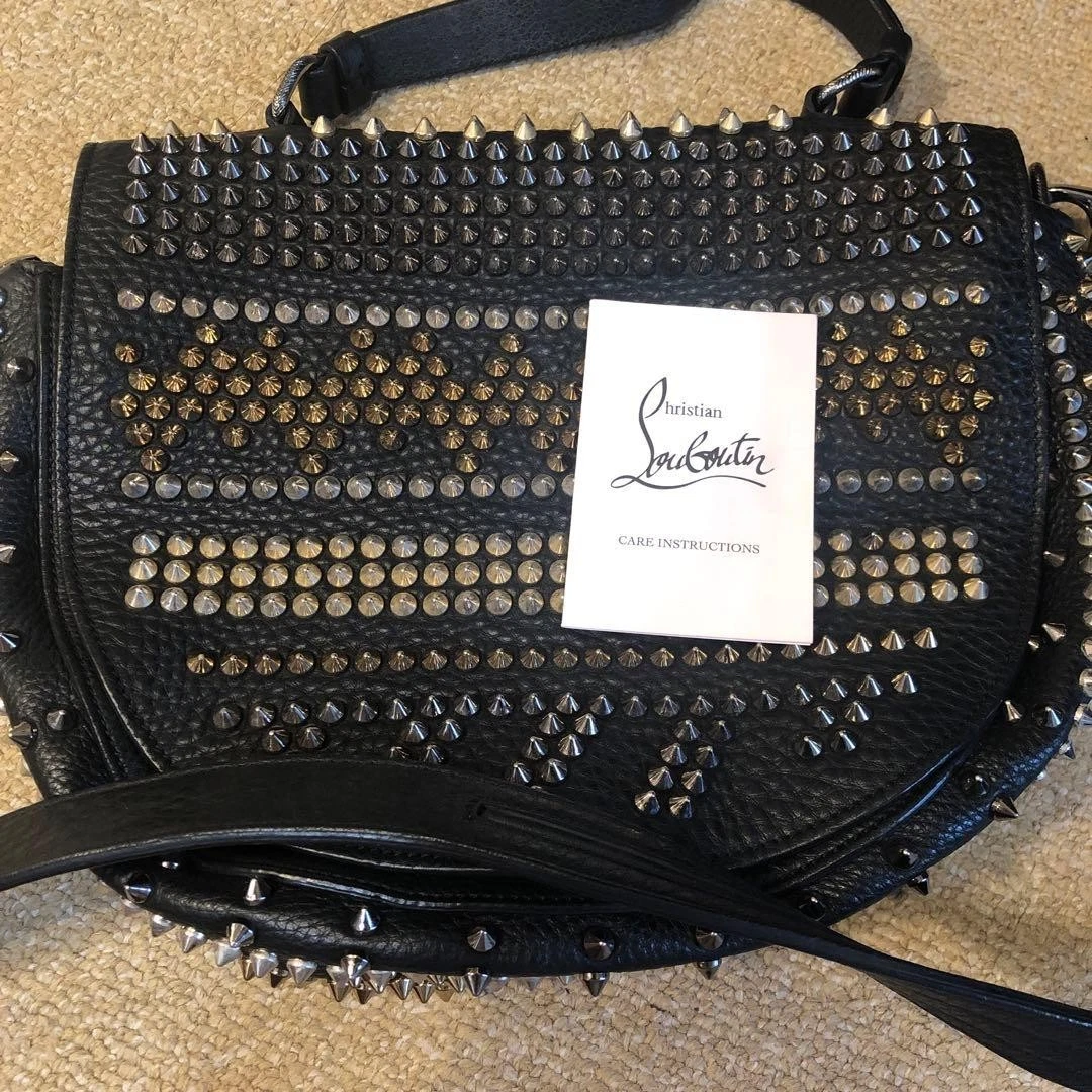 Christian Louboutin — Christian Louboutin Auth PANETTONE MESSENGER Bag Flap Shoulder Black Studs Spike