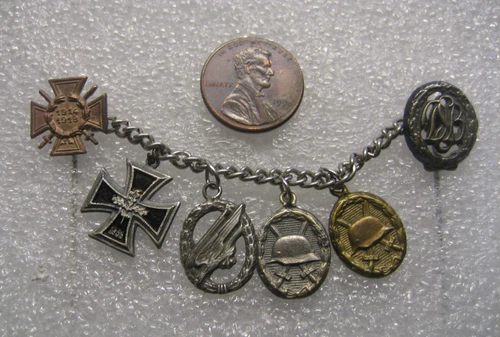 CHAIN WITH MINIATURES OF MILITARY ww2 German Veteran Military Pins 1957 type
