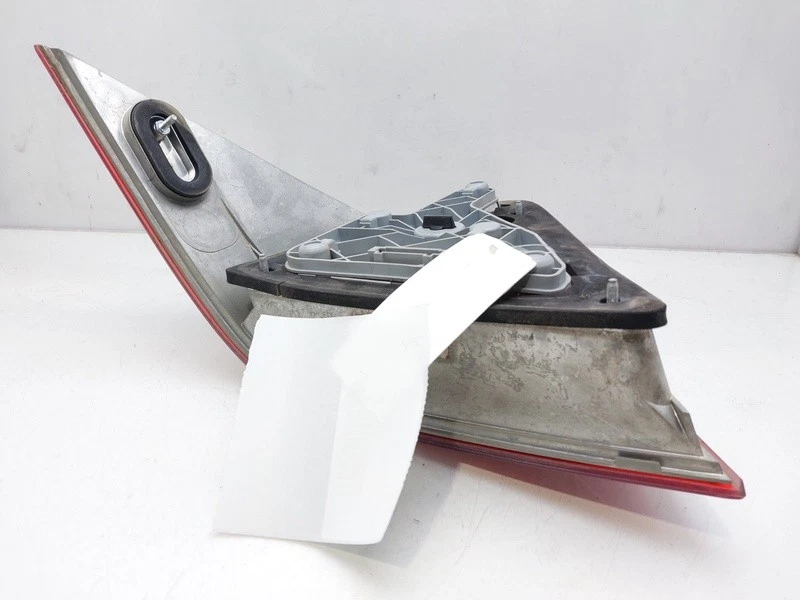 2038200264 piloto trasero derecho para MERCEDES-BENZ CLASE C 320 2000 8180218 - Imagen 4 de 4