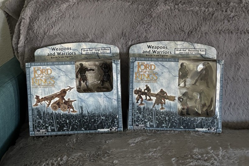Play Along Lord of the Rings Uruk-hai Siege Ballista & Battering Ram Boxed