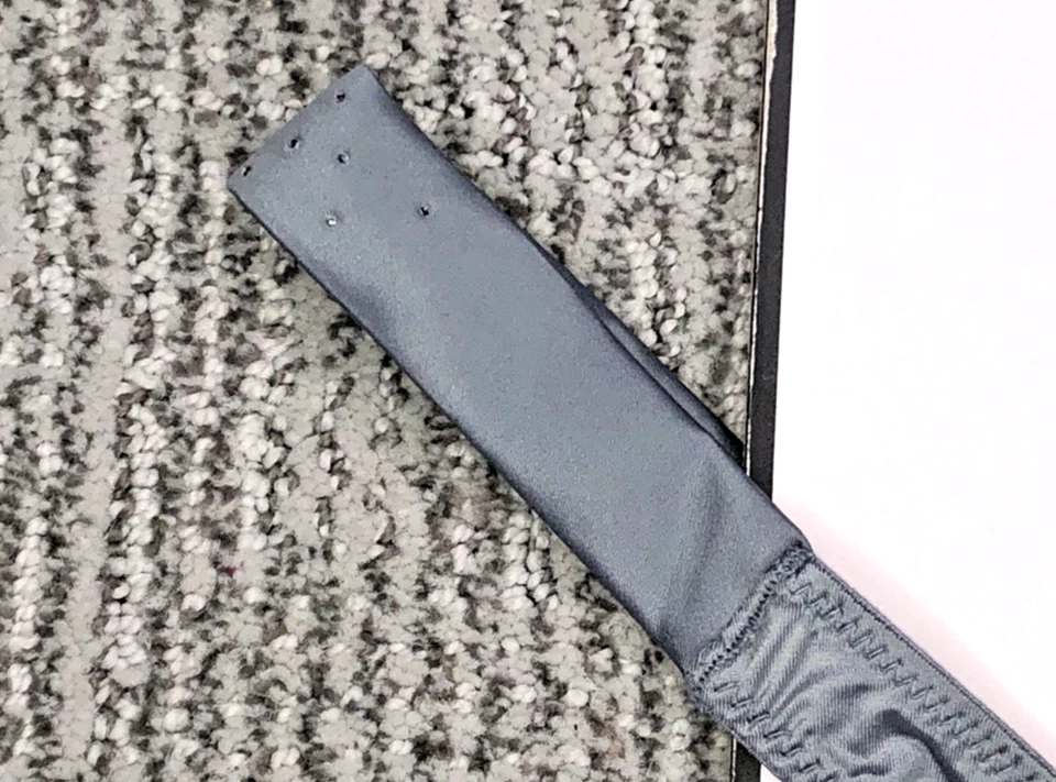 Victoria's Secret очень сексуальный новый с Ярлыками большой серый разброс блеск ремень стринги трусики блестящий - Изображение 3 из 4