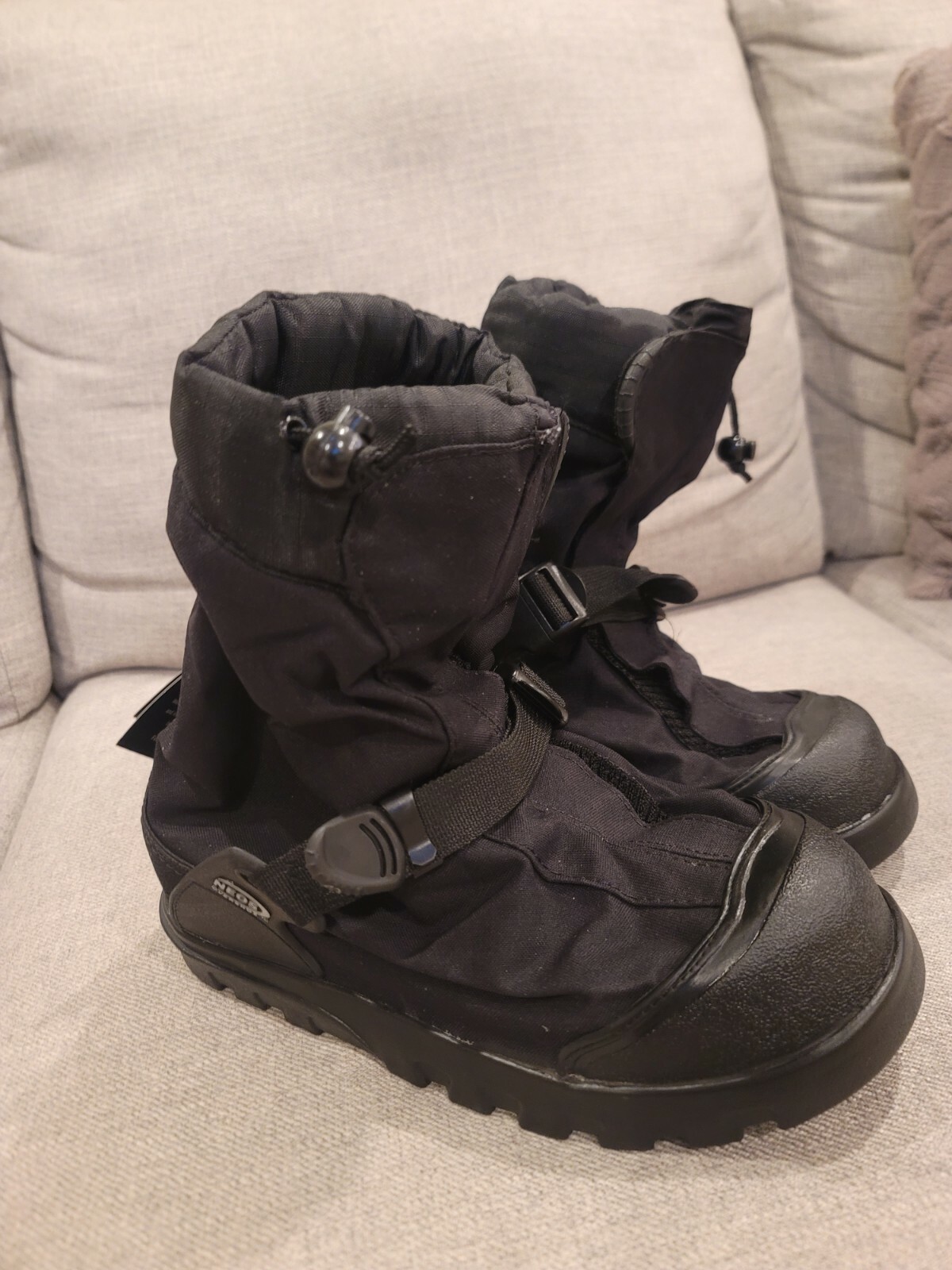 Thorogood Neos Overshoes Vibram 