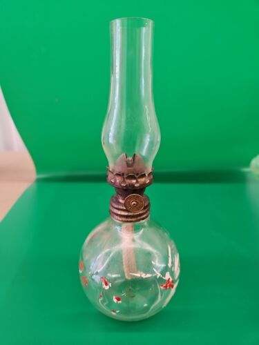 Vintage Petite Hand Painted Design Clear Heavy Base Glass 7” Oil Lamp - Picture 1 of 24