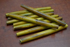 100 PCS BROWN BUFFALO HORN HAIR PIPE CHOKER BEADS PENDANTS 4" BD-83