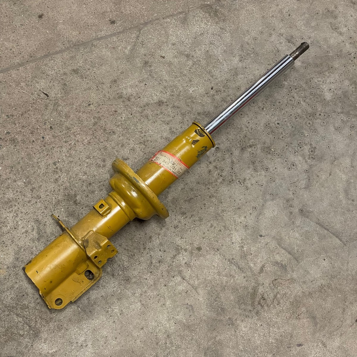 NOS Porsche 944 951 Front Strut Housing KONI 95134303102 LEFT SIDE 