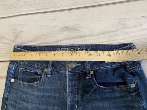 American Eagle Womens Size 2 Tomgirl Dark Blue Wash Button Fly - Picture 6 of 9