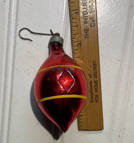 Vintage Teardrop Christmas Ornament Red And Yellow Indented Star - Picture 3 of 5