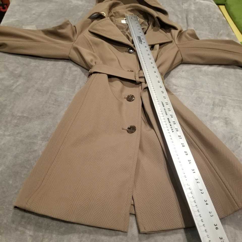 Hilary Radley 女式人字形连帽风衣小号棕色弹力腰带 — 第 4/4 张图片