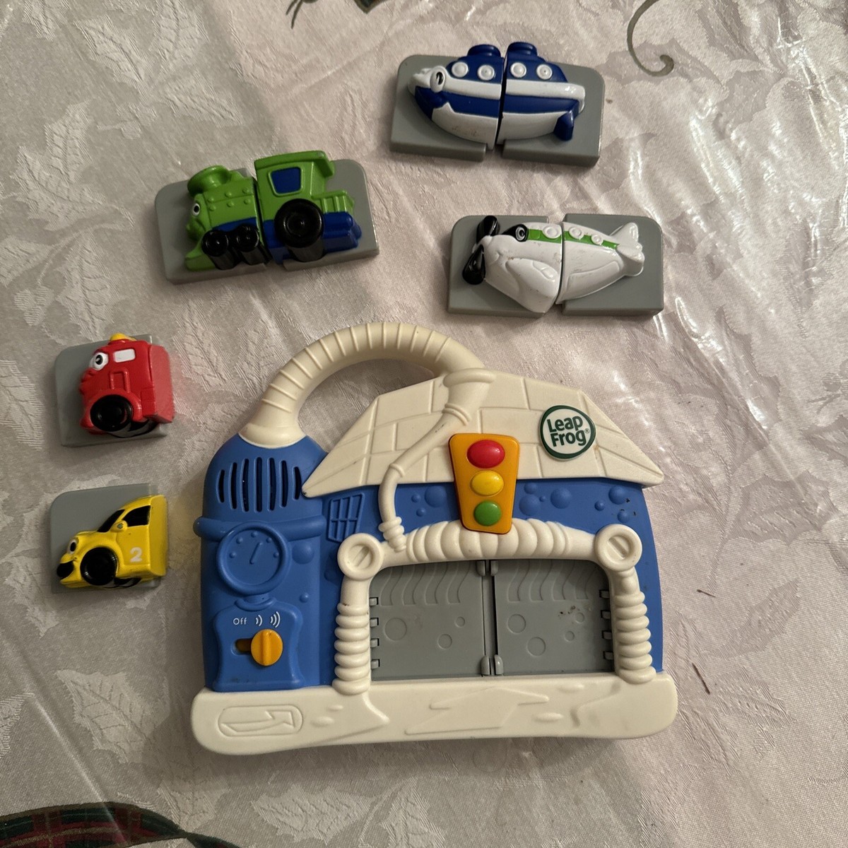 Leap Frog Fridge Phonics Wash N Go Magnetic Vehicle Plane