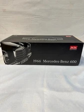 Sun Star 1966 Black Mercedes-Benz 600 Die-Cast 1/18