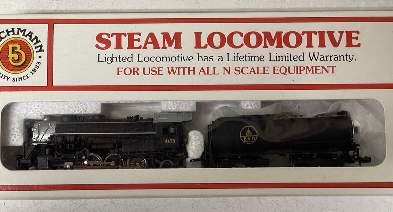 Bachmann 2-8-2 4473 Lighted Steam Locomotive Mikado Vanderbilt Tender N Scale