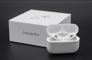 Apple AirPods Pro intra-auriculaires Bluetooth blancs + boîtier