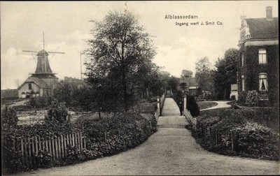 Postcard Alblasserdam South Holland, entrance yard J. Smit Cz. - 10721557