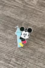 2020 Disney Park Pals Pin Mystery Box Mickey Mouse Pin