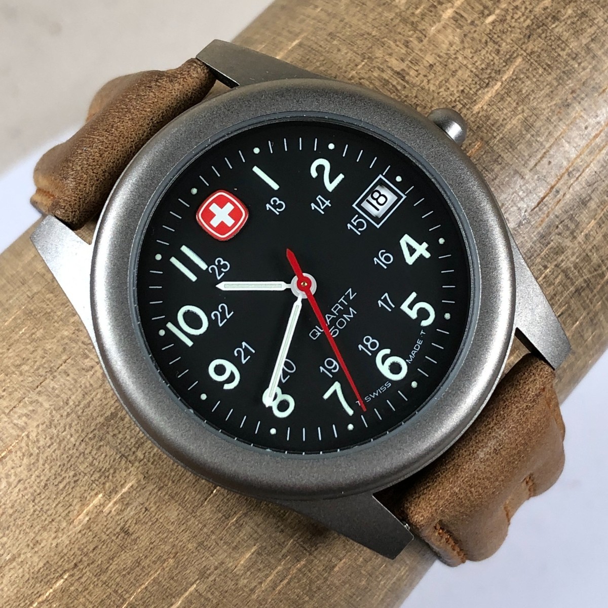 Wenger Womens Military Marlboro Unlimited S.A.K Design Quartz