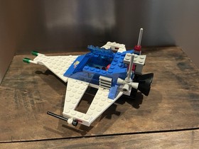 LEGO Cosmic Cruiser 6890 - 100% Complete w/ Great Looking Box & Manual 1982 Nice