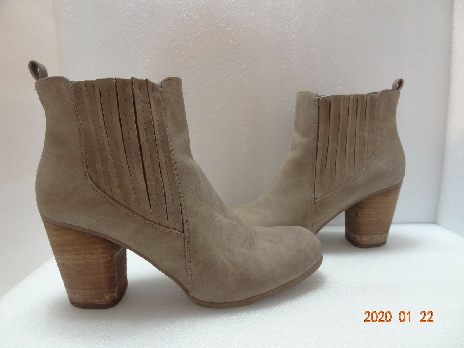 madden girl aaden block heel booties