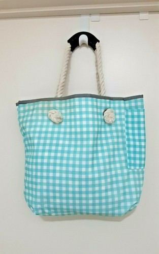 SIZE MEDIUM WOMEN'S AQUA GREEN CHECK COASTAL TOTE BAG EUC