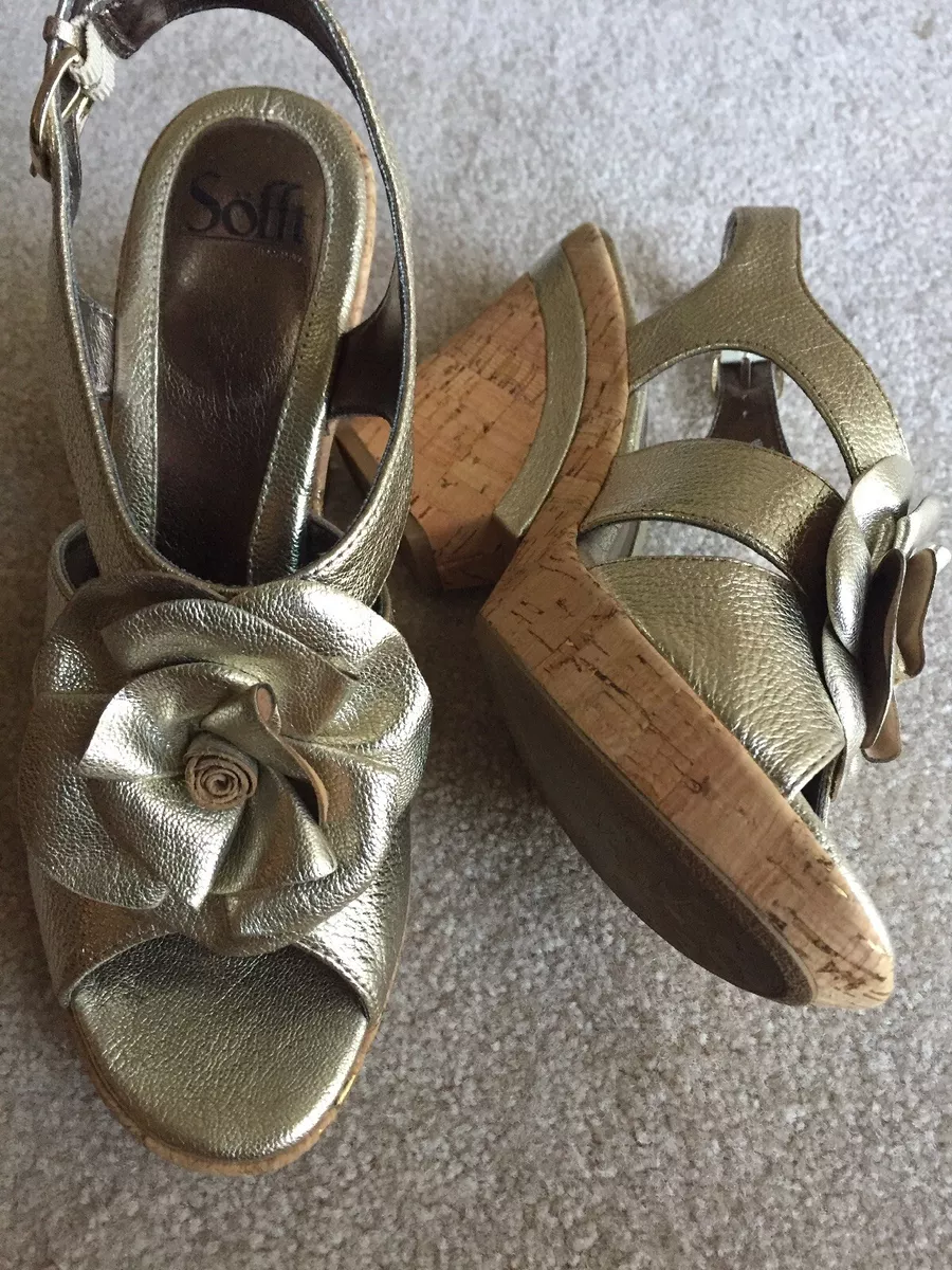 SOFFT Boho Metallic Leather Flower Cork Platform Heel Shoes Sandals 9.5 Perfect