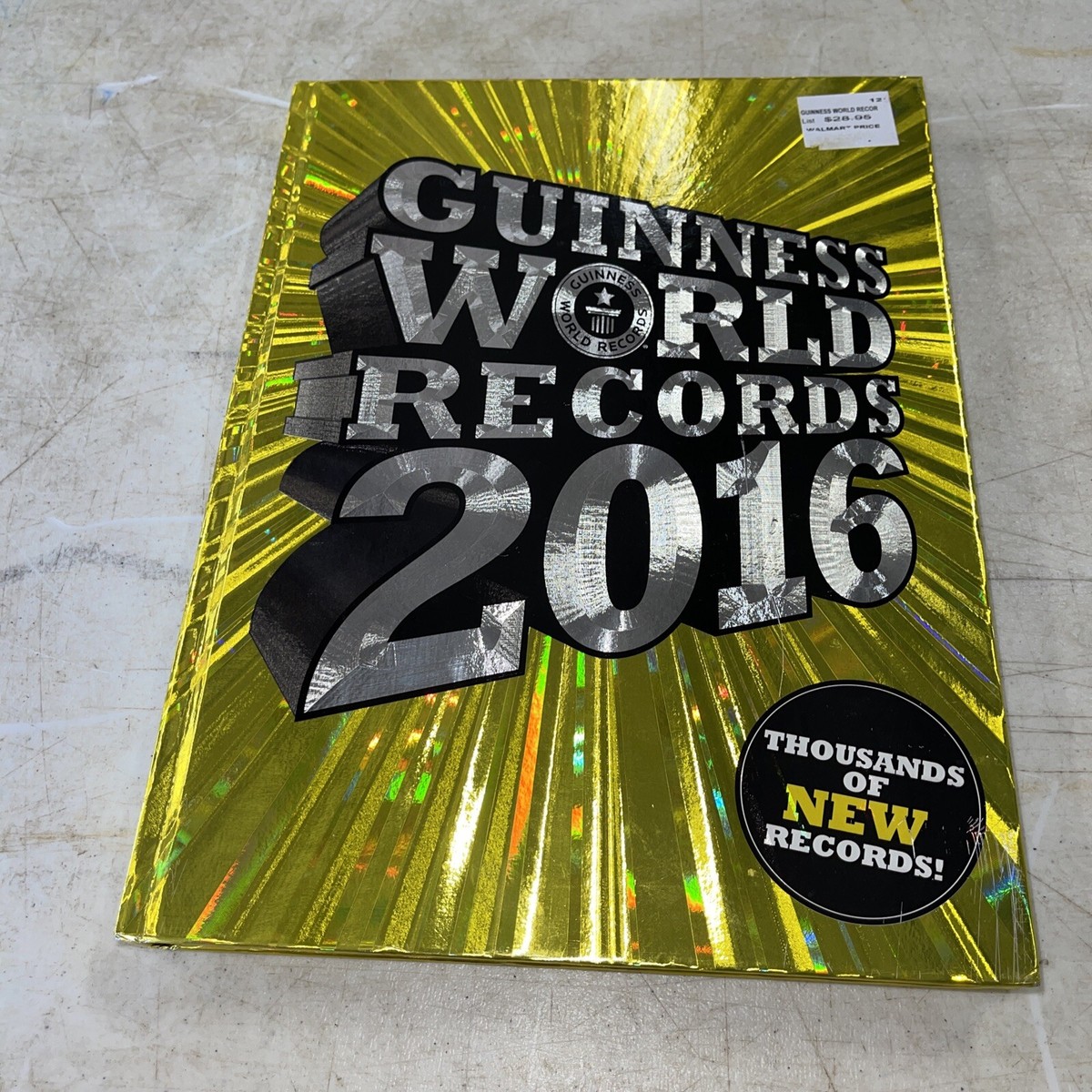 Guinness World Records 2016 by Guinness World Records