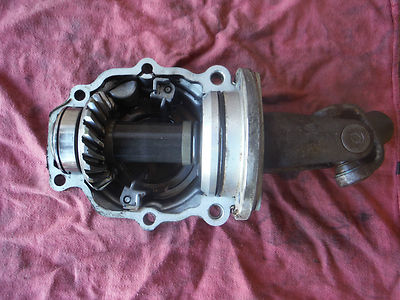 1983 83 Yamaha Vision XZ550 XZ 550 Engine Middle Drive Bevel Gear U Joint Gears
