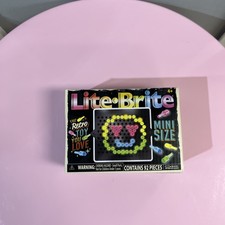 Lite Brite Mini Size 92 Pieces Travel Size, Lights Up, Battery, Retro Toys
