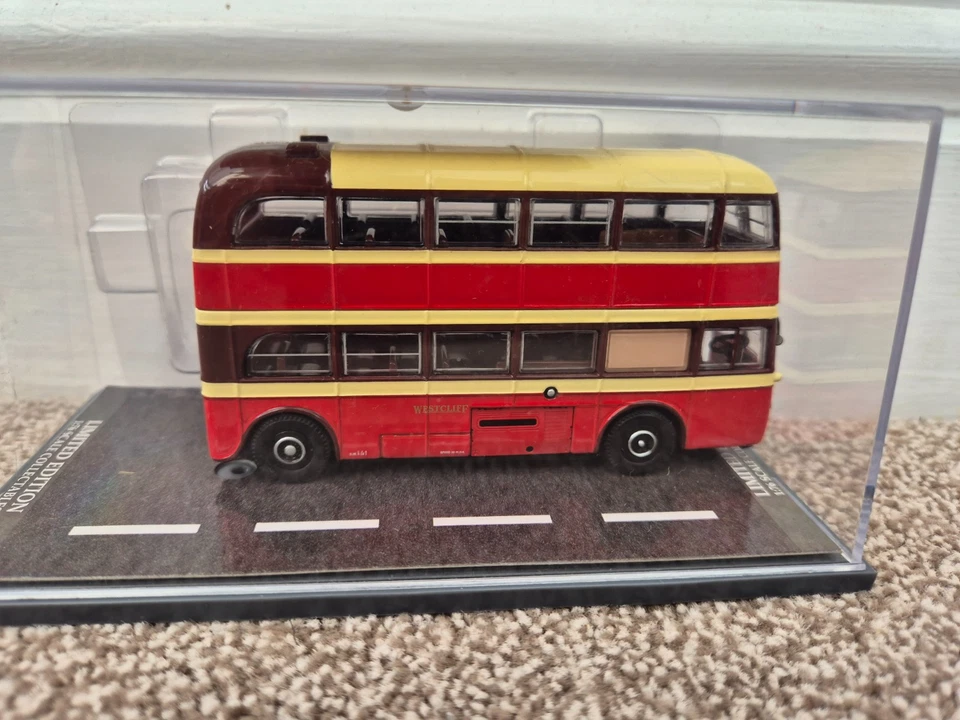 CORGI OOC 1/76 AEC Q WESTCLIFF ON SEA MOTOR SERVICE GRAYS DIECAST BUS 45705 - Image 2 of 3