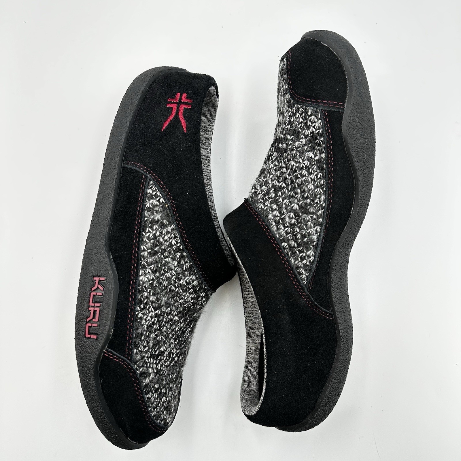 Kuru Draft Slipper Sneaker Black Ruby Red Slip On… - image 8