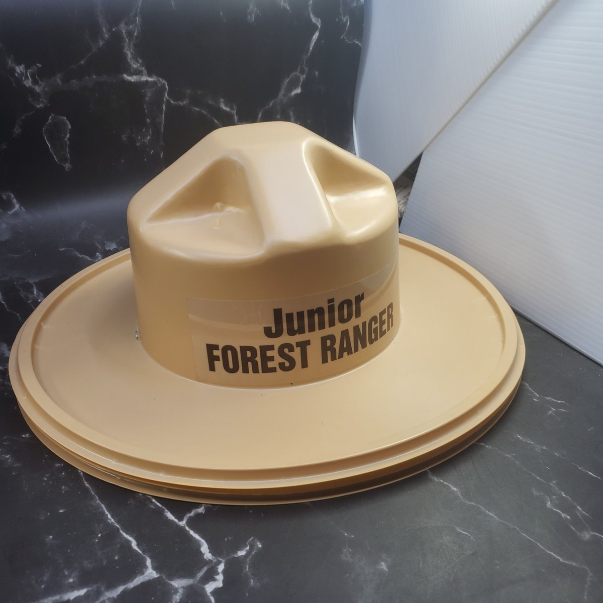 Vtg Smokey The Bear Junior Forest Ranger National Park Plastic Souvenir  Hats