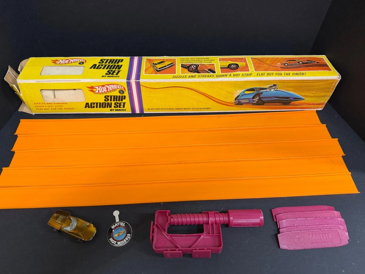 Vintage Hot Wheels Set In Vintage Manufacture Diecast Cars, Trucks