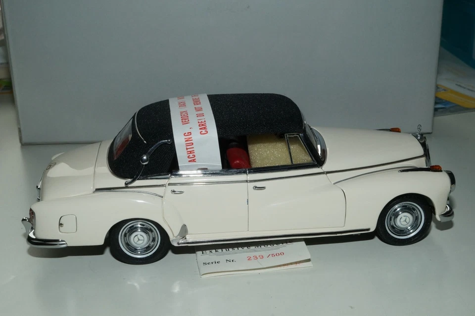 1/24 CMC M-026A Mercedes-Benz 300d Adenauer in white DEALER EDITION #239/500 - Image 4 of 4
