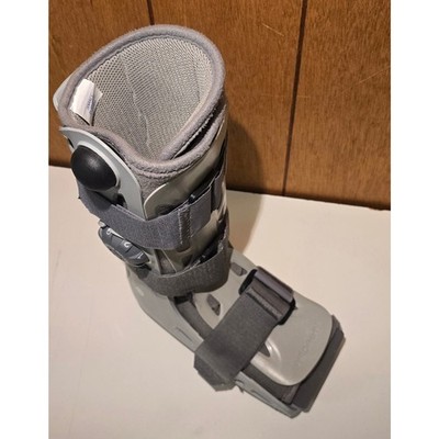 Aircast AirSelect Walking Boot Small Pneumatic Fracture Walker Gray