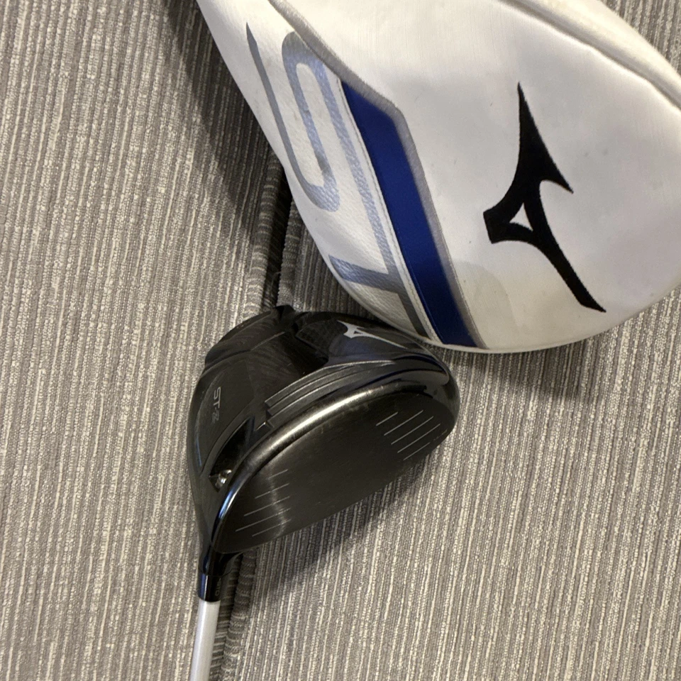 Mizuno ST-Z Driver 9.5 degree Right-Handed Stiff Graphite Shaft - Image 2 of 4