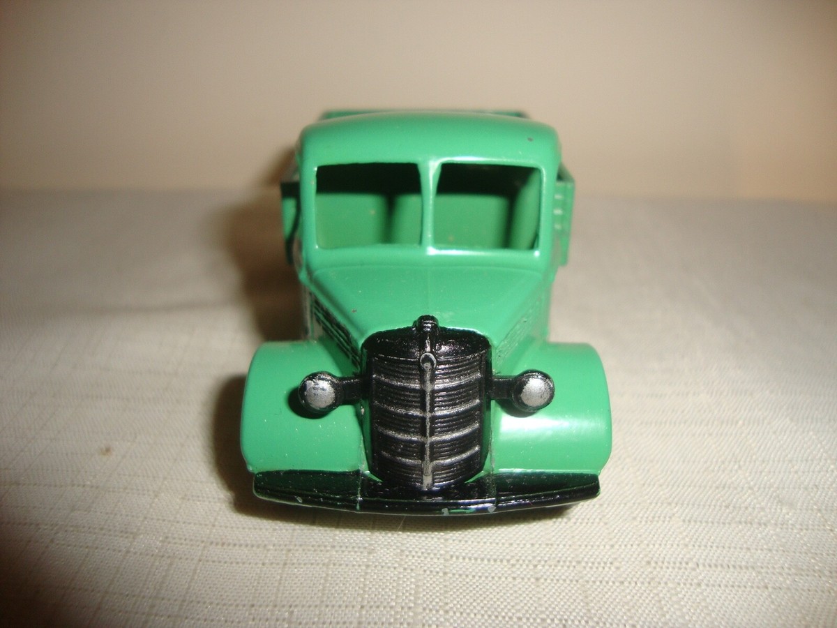Dinky Toys - 1:43 - 2 x Bedford end tipper 25M + Benne à - Catawiki