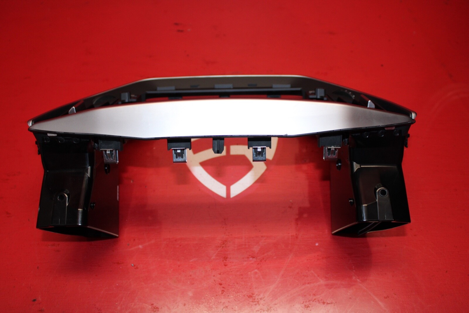 2014-2019 MASERATI GHIBLI Q4 M157 OEM CENTER SCREEN SURROUND BEZEL AIR VENT TRIM