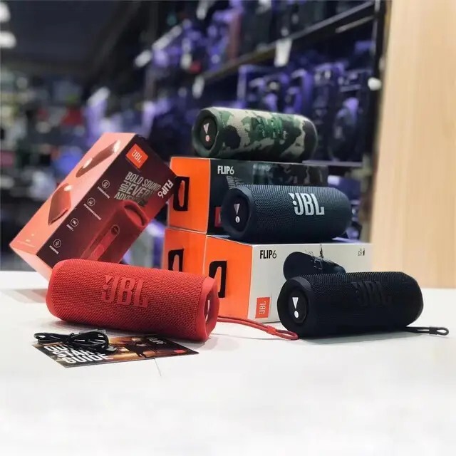 JBL CHARGE5 ブラック　FLIP6レッド JBL CHARGE5 ブラック FLIP6レッド Amazon.co.jp: JBL FLIP6
