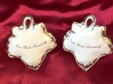 Pair of New York State Thruway Souvenir Ashtrays Gold Gilded Leaf