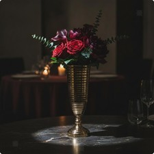 Decorative Metal Vase Gold Pedestal Vase Elegant Vessel Reflective for Wedding